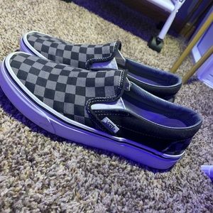 Grey and black checkered vans